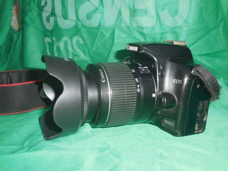 Canon 1000D Camera (lens 18-55) 5