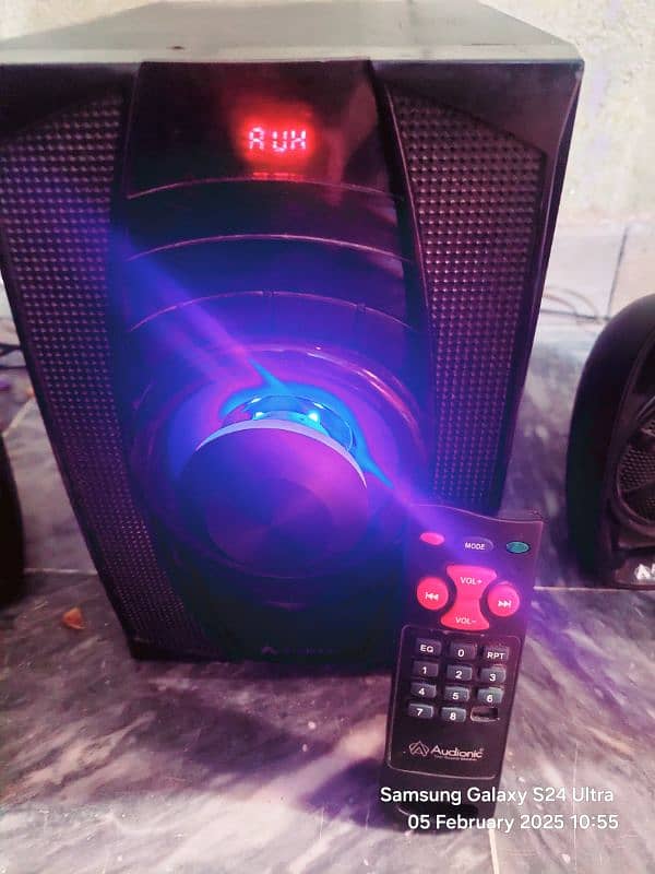 Audionic AD46000 subwoofer 2.1 1