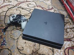 PS4 1TB slim