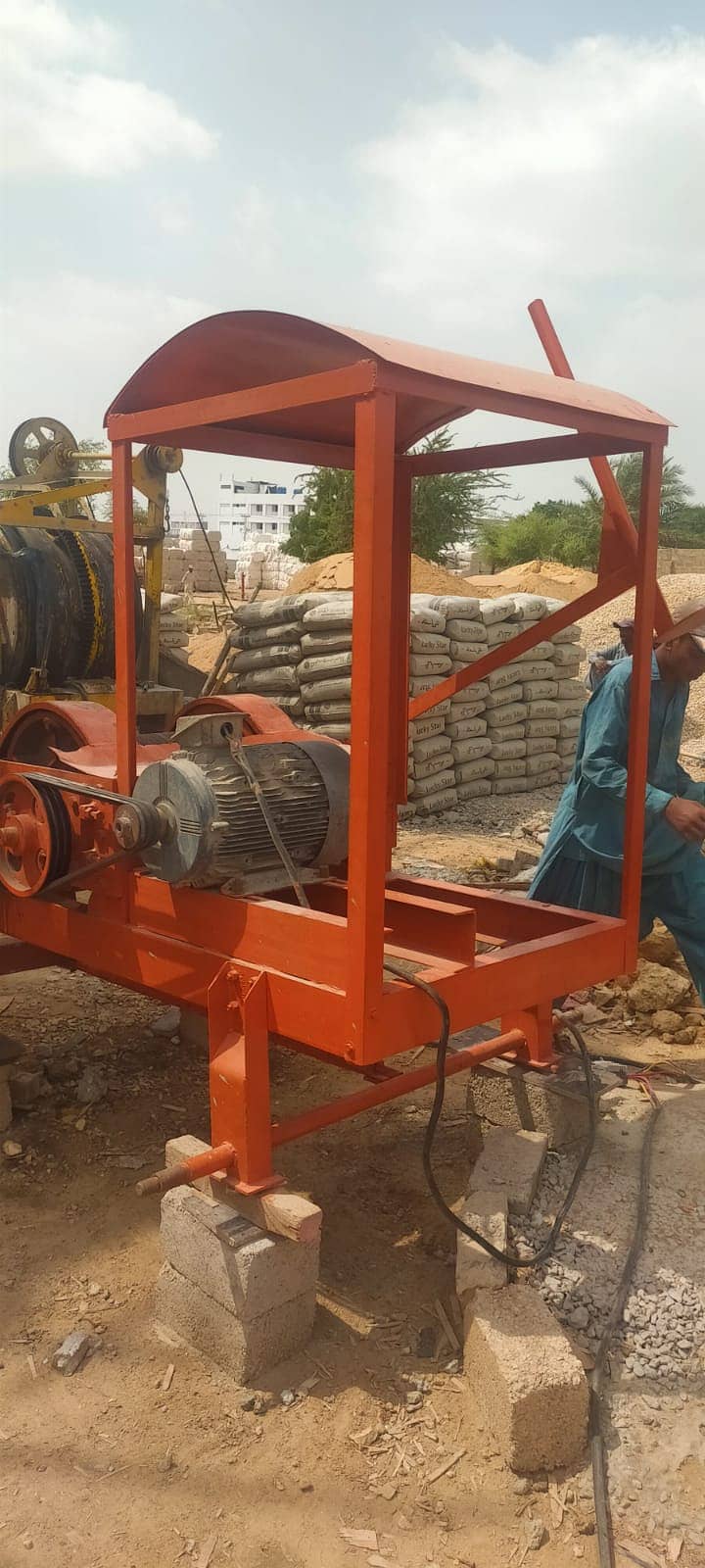 Concrete lift machine 0