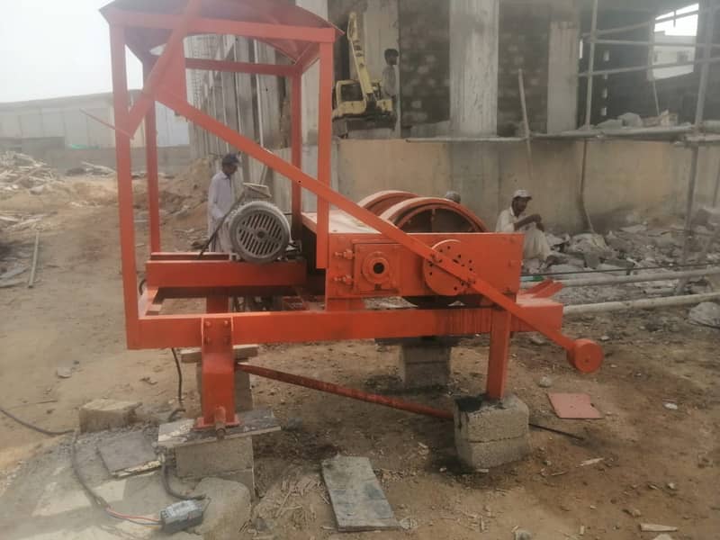 Concrete lift machine 1