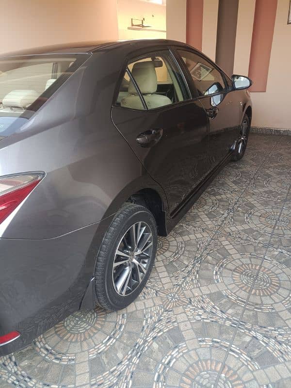 Toyota Corolla Altis 2018 1.6 9