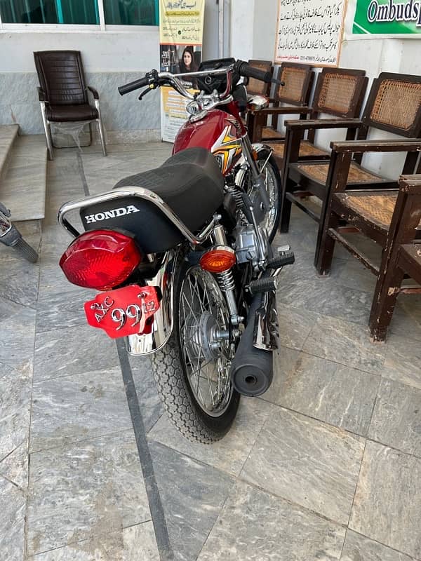 HONDA 125 25 model 6