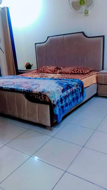 4 bed furnished flat available per day rent 2