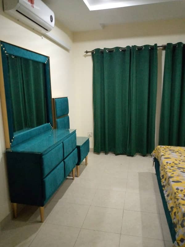 4 bed furnished flat available per day rent 8