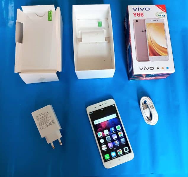 vivo y66 [6/128 GB ]* complte BoX* brnad new* 0