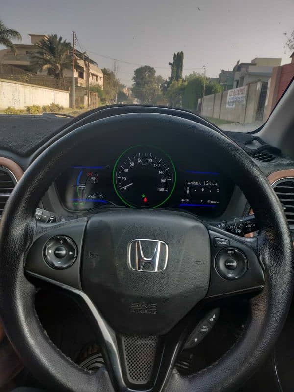 Honda Vezel 2014 4