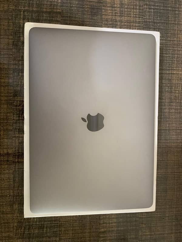 Macbook pro (2017) A1708 4