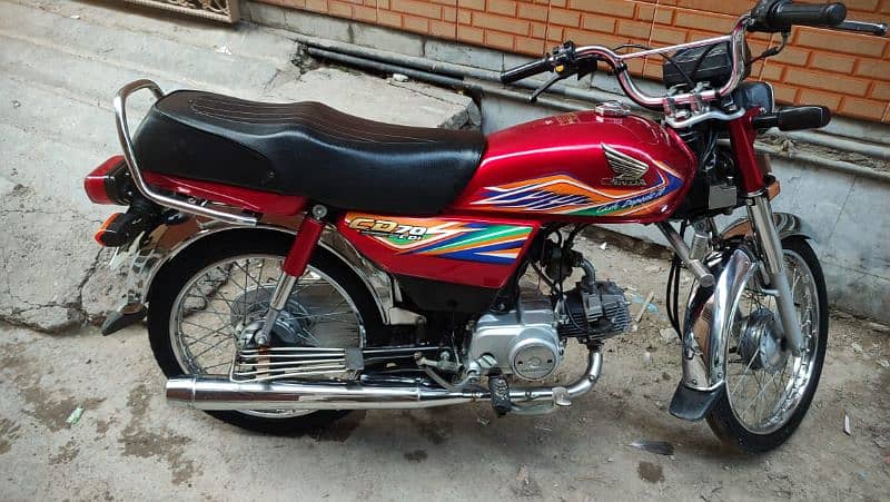 Honda CD70 Bike for sall me 1