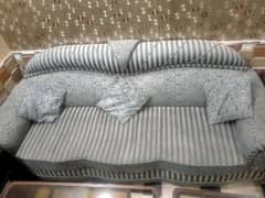 sofa set in good condition for sale