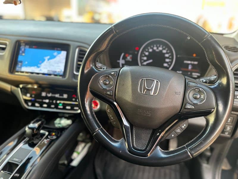 Honda Vezel 2018 import 2024 4