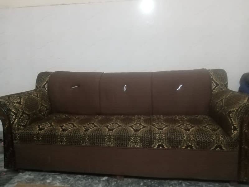 Sofa Set (urgent sale) 2