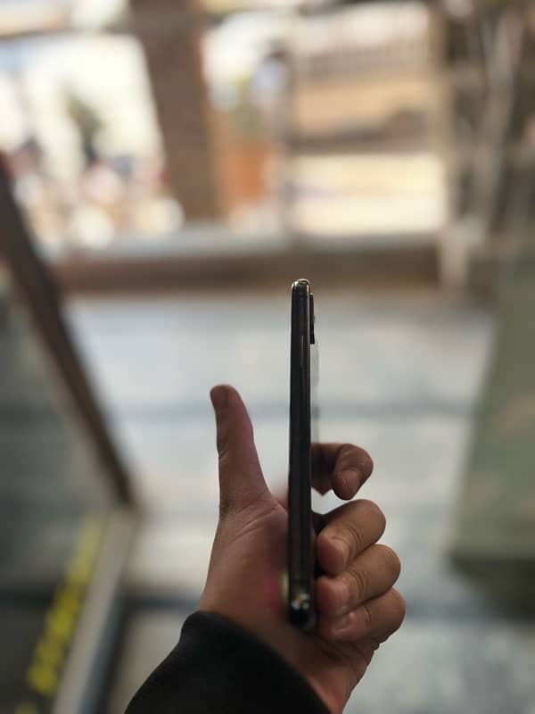 iphone xs (non pta) 0