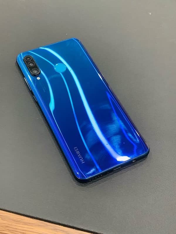 HUAWEI    P30    light     (4/128gb) 5