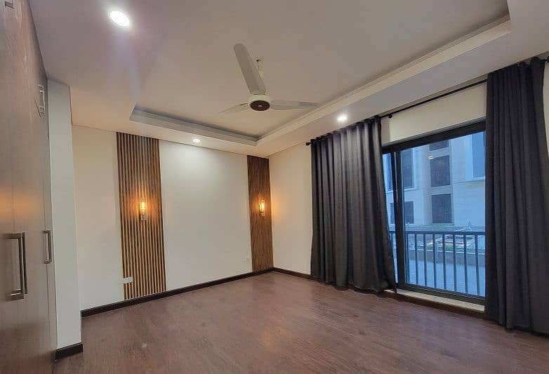 One Bed Flat Golf View Apartment For Sale 12