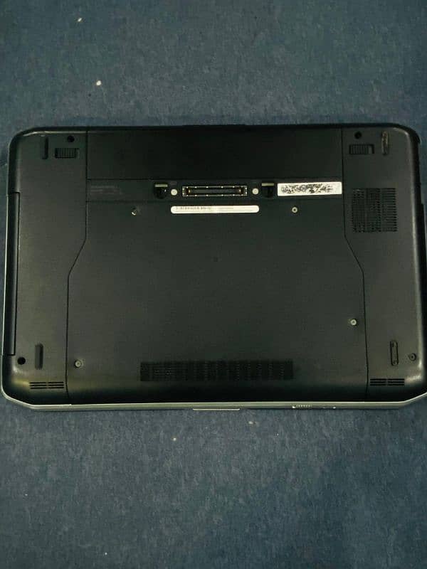 Dell latitude 5520 4gb ram 500gb hdd 3