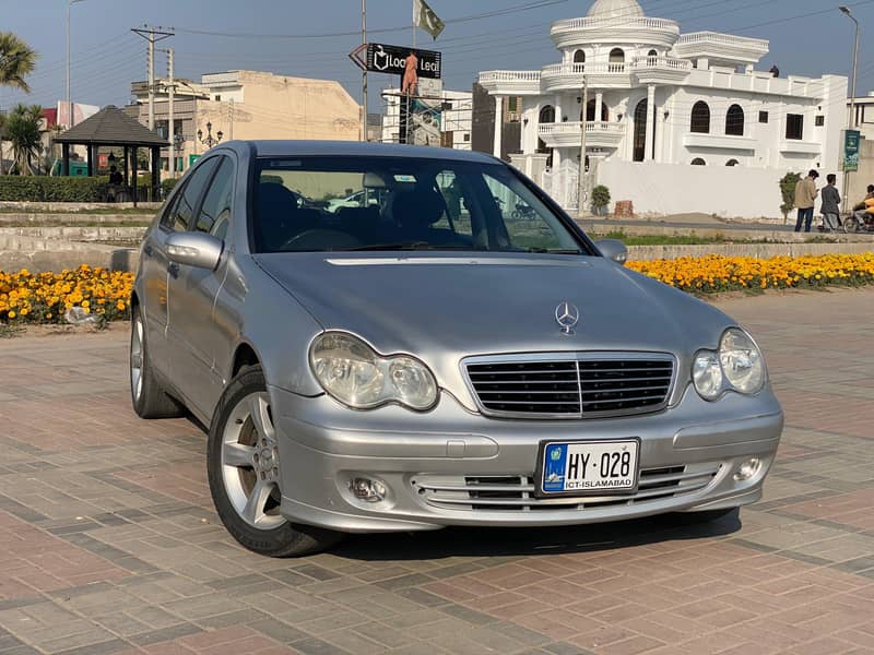 Mercedes C Class 2002 | Mercedes C 180 | Mercedes Car For Sale 0