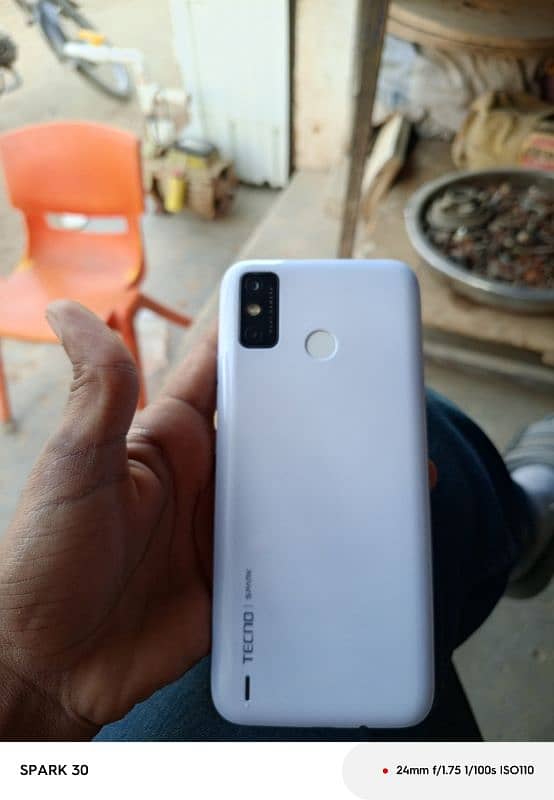 Tecno spark 6Go 1