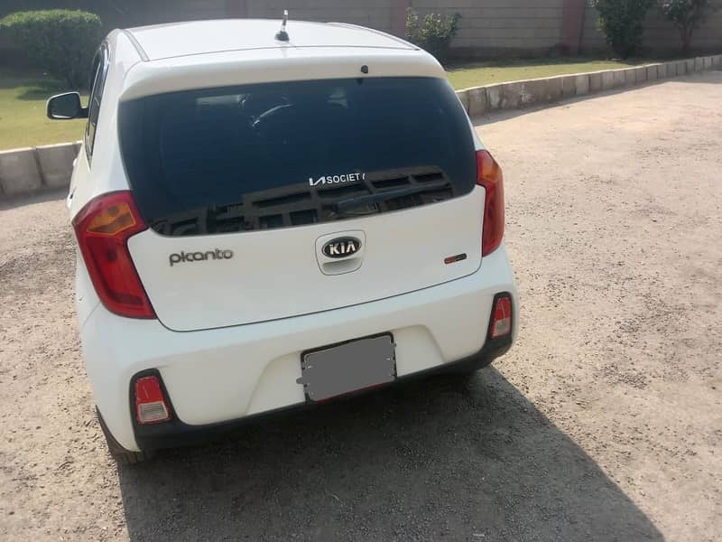 KIA Picanto 1.0 AT 2022 1