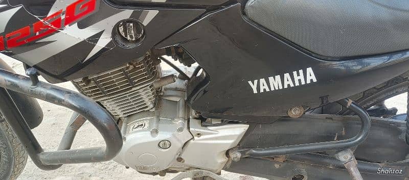 Yamaha YBR G 2017 model 3