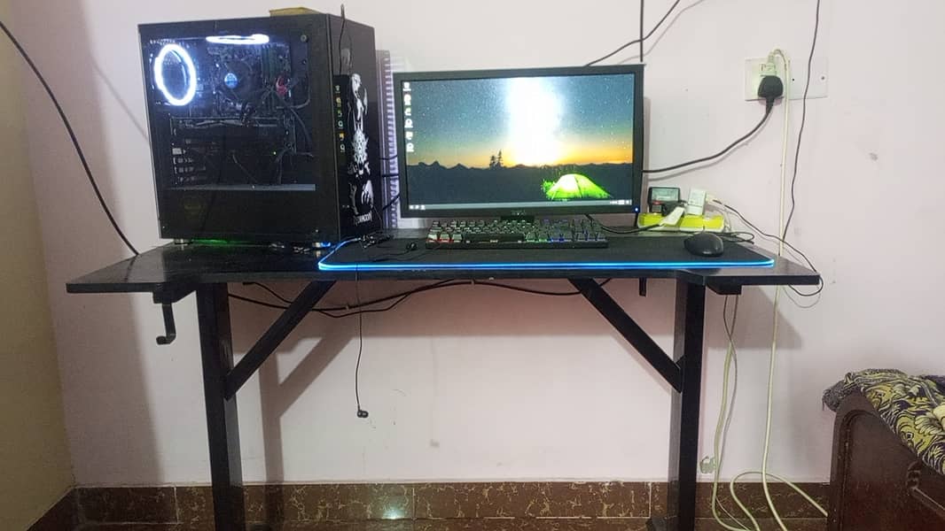 Gaming PC Setup i5 8th Gen, 32GB RAM, 1660 Super GPU, 250GB SSD 3