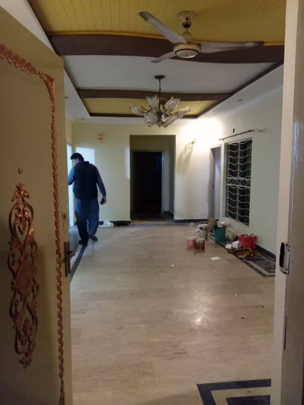 3bed Family Flat 4 rent in Muslim town near metro station 8