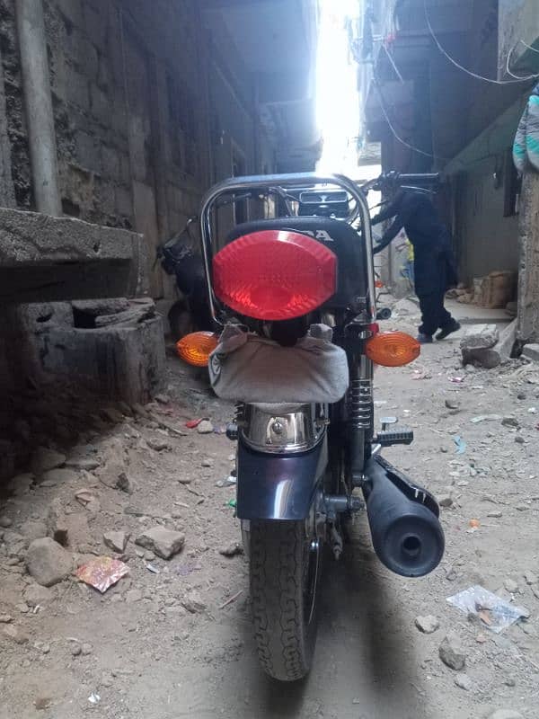 Honda 125 2022 Karachi Number 1