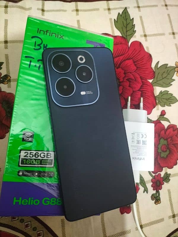 Infinix hot 40 16/256 0