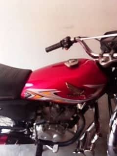 Honda 125 17 model rwp no orgnal Tanki tapay available hy