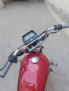 HONDA CD 70 2022 MODEL