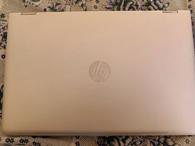 HP Envy 4