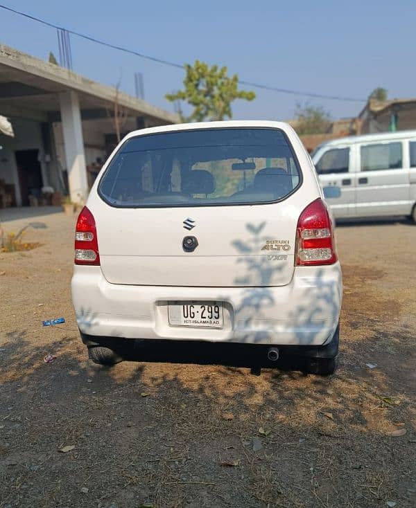 Suzuki Alto 2011 4