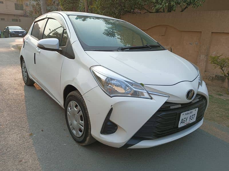 Toyota Vitz 2018 5