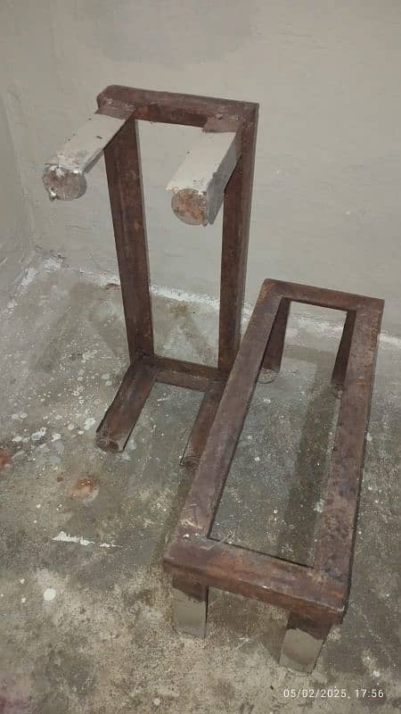 Two Heavy Metal Stand for Sale 0