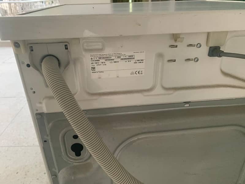 Siemens Automatic Washing Machine iQ300 3