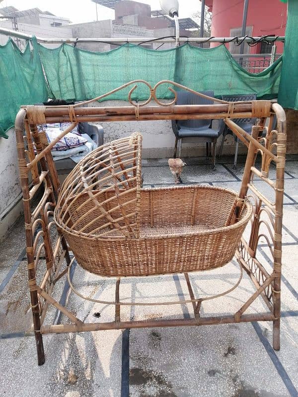 baby swing jhula for sale. 2