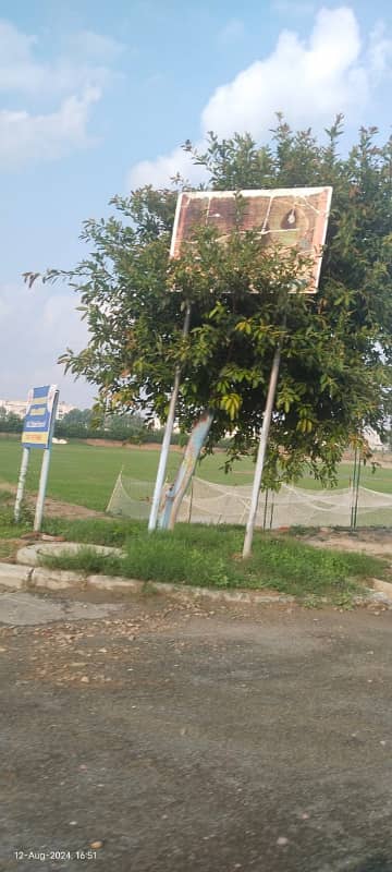 20 MARLA MOST BEAUTIFUL PRIME LOCATION RESIDENTIAL PLOT FOR SALE IN NEW LAHORE CITY PHASE 3 0