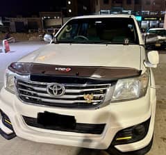 Toyota Hilux 2013