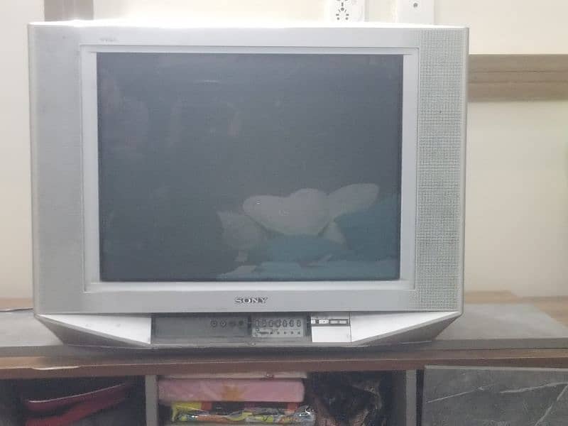 l television 0