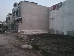 sharaq pure road, lahore garden, 3 marla plot