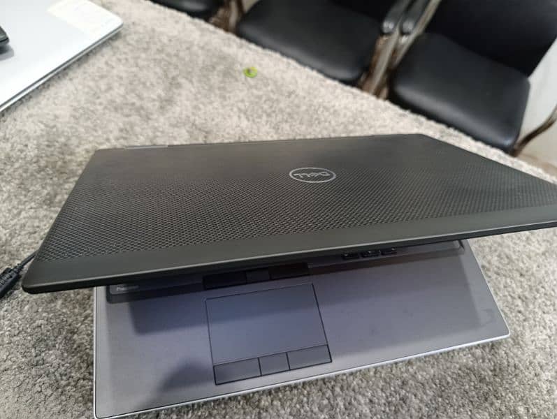 Dell Precision 7540 Core i7 9th Generation 32/512 NVME 4GB Nvidia GC 0