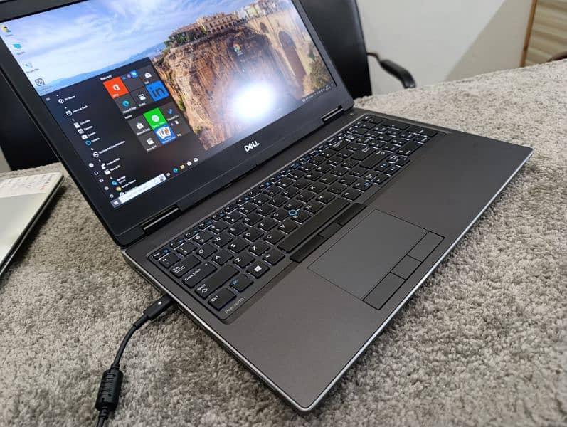 Dell Precision 7540 Core i7 9th Generation 32/512 NVME 4GB Nvidia GC 2
