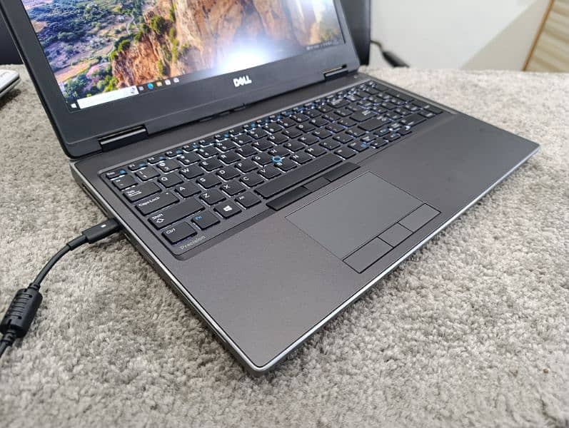 Dell Precision 7540 Core i7 9th Generation 32/512 NVME 4GB Nvidia GC 3