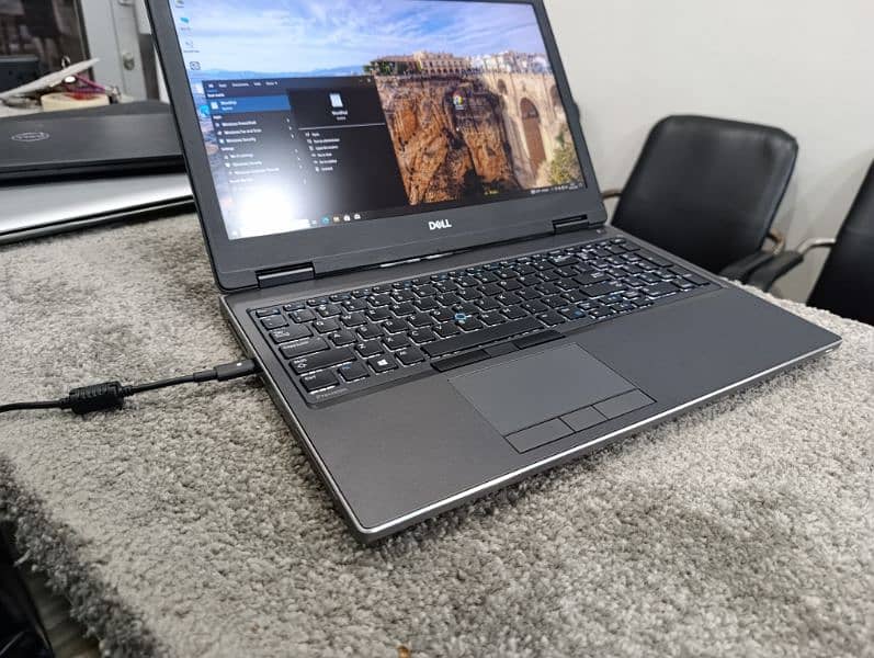 Dell Precision 7540 Core i7 9th Generation 32/512 NVME 4GB Nvidia GC 9