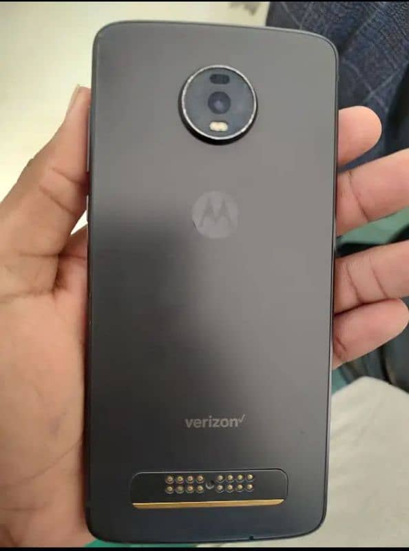 Moto z4 non 0