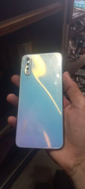 Vivo S1 Mobile 4/128 2