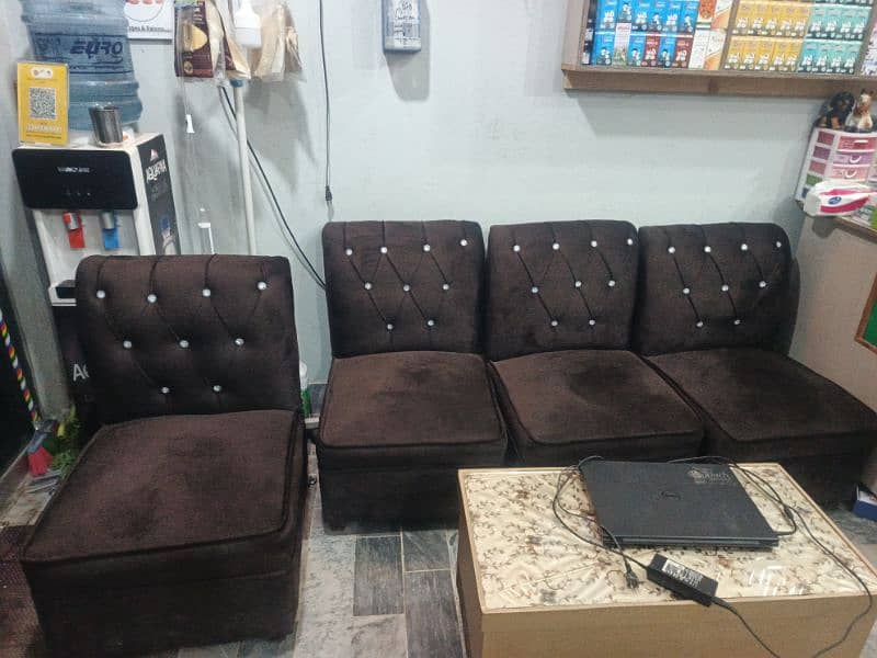 new 10/10 4 single seater sofas velvet brown colored 3