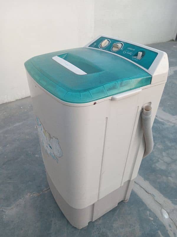 haier single Tub 8kg washing machine and super Asia SPINNER fast wash 5