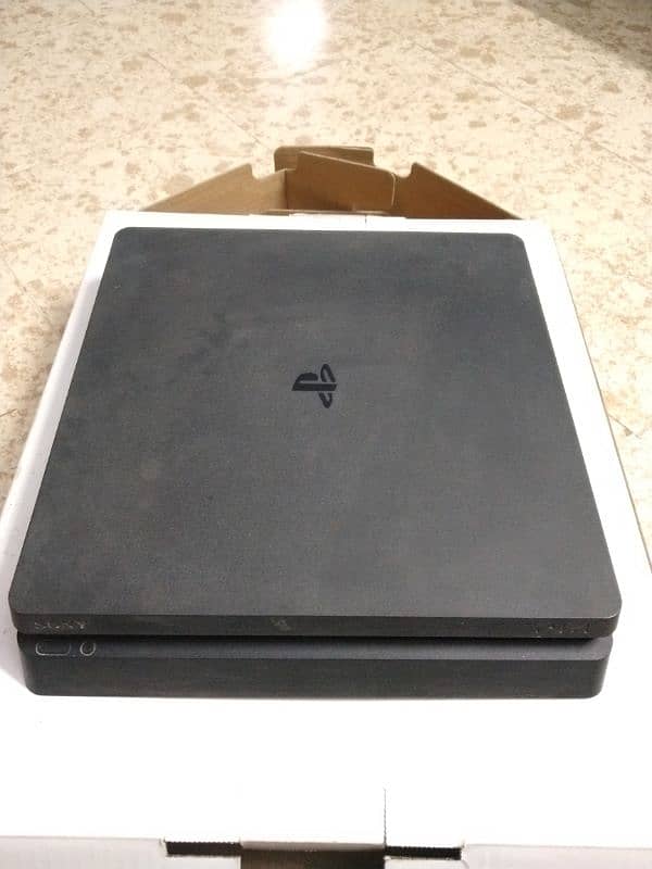 Play station 4 slim - 1 TB 6