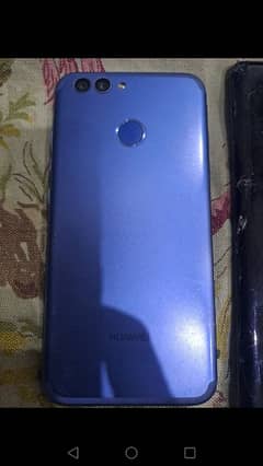 HUAWEI NOVA 2